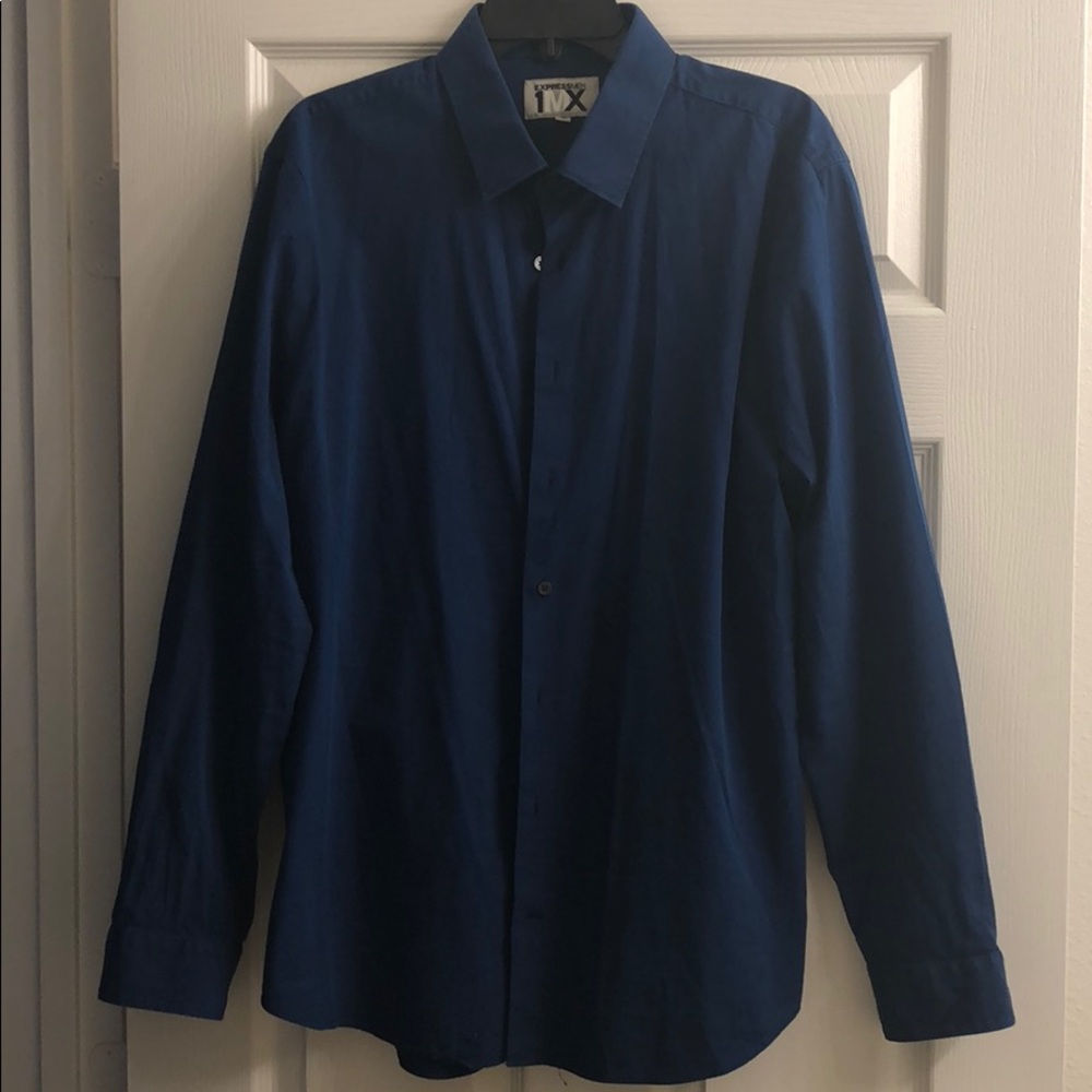 EXPRESSMEN FITTED 1MX BUTTON DOWN SHIRT.